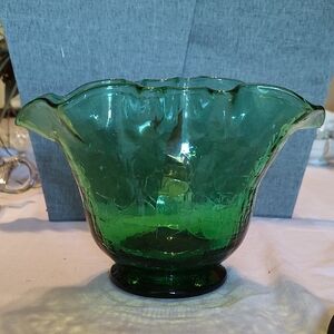 Vintage Green Art Glass Hand Blown Crackled Ruffled Vase Dish